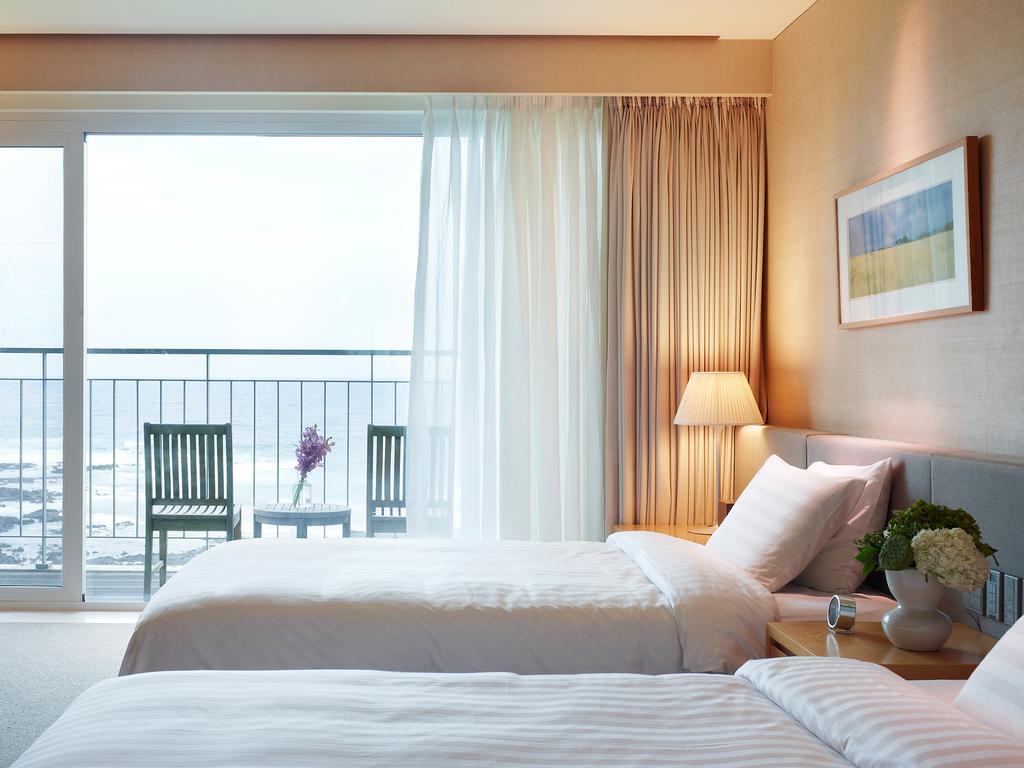 Haevichi Hotel & Resort Jeju Seogwipo Chambre photo